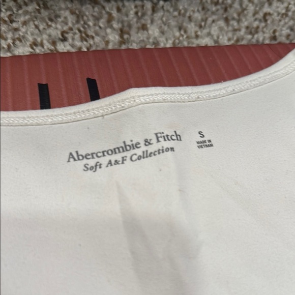 Abercrombie & Fitch White Long Sleeve Fitted Bodysuit - Picture 2 of 9